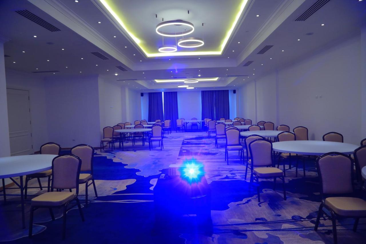 Check Inn Hotel แอดดิสอาบาบา ภายนอก รูปภาพ