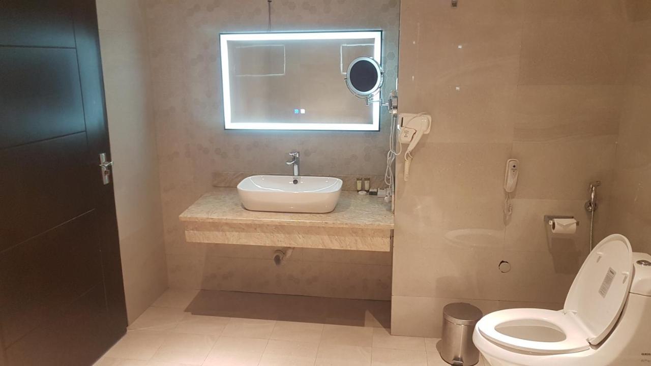 Check Inn Hotel แอดดิสอาบาบา ภายนอก รูปภาพ